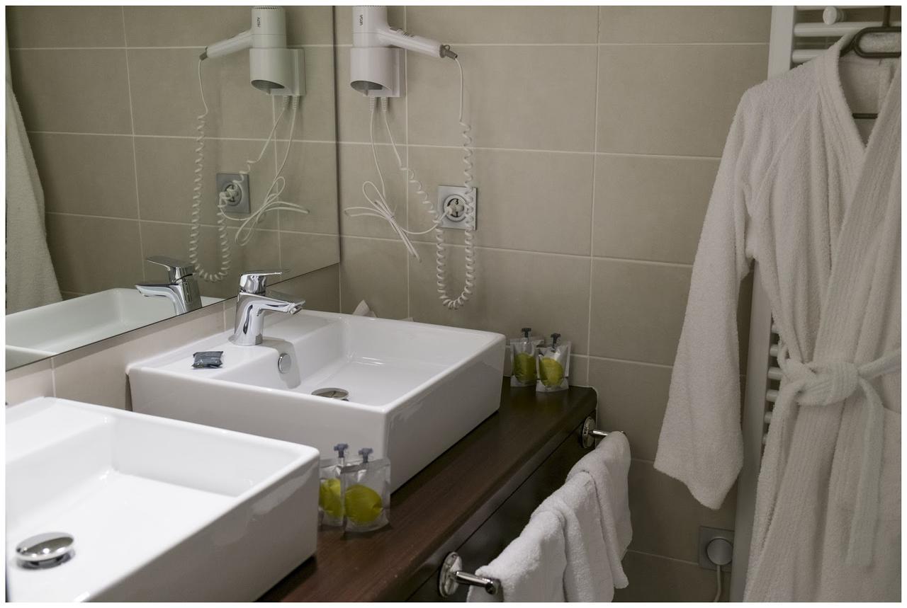 Hotel Corrieu La Llagonne Eksteriør billede